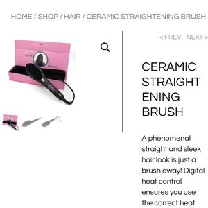 Makeover Essentials Straightening Brush